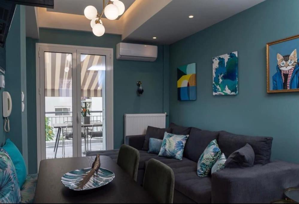Artistic Apt In Vibrant Gazi With Large Terrace By Ghh Athén Kültér fotó